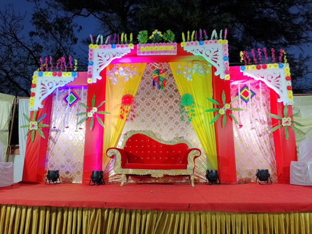 MaaBijashan Decoration - Priya & Rahul Wedding Clients